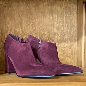 NWOT Mark Fisher Burgundy Suede Booties